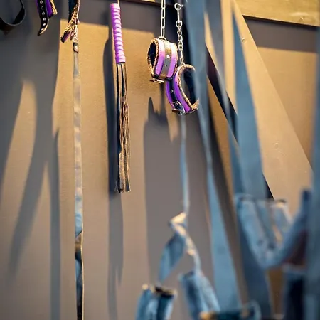 Nuits Secretes Un Instant Privilegie Et Sensuel Apartmán *