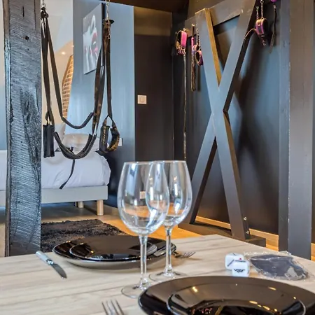 Nuits Secretes Un Instant Privilegie Et Sensuel Apartmán *